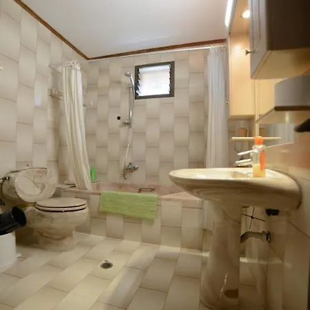 Fotini's Place * Peroulades (Corfu)